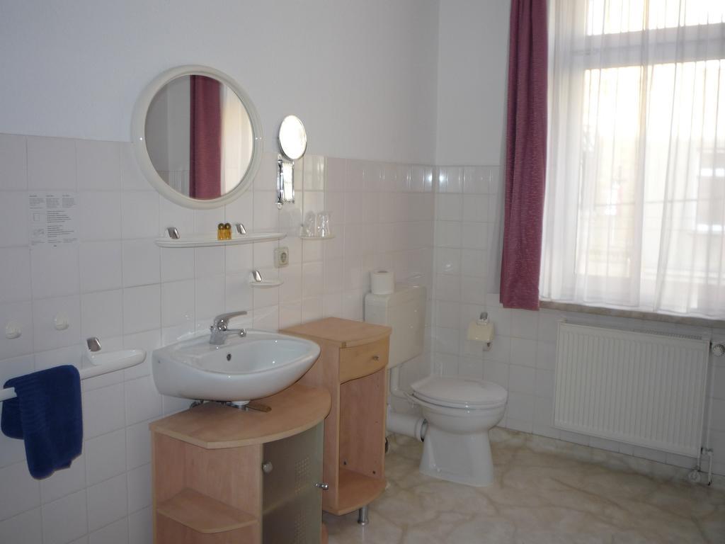 Gasthof & Pension Hause Halle  Pokój zdjęcie